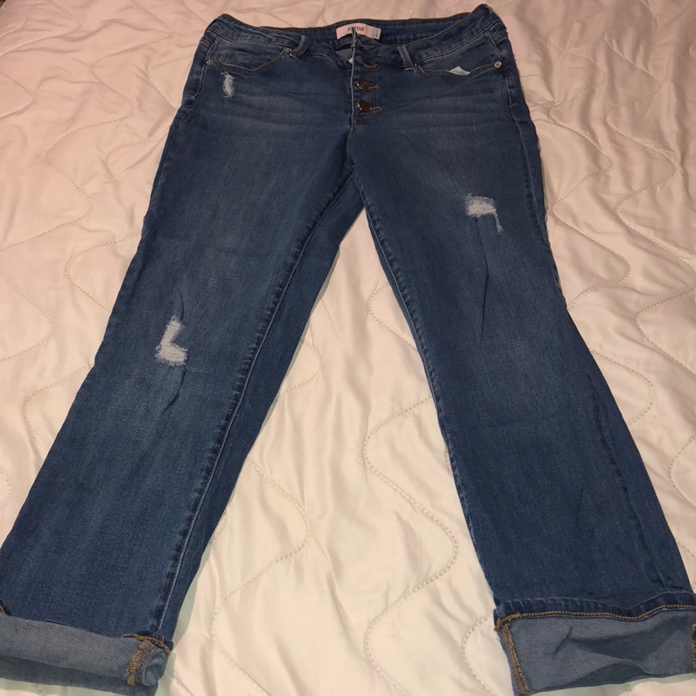 Just Fab capris 31 NWOT